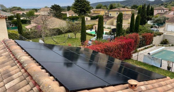 Installation panneaux solaires Nîmes