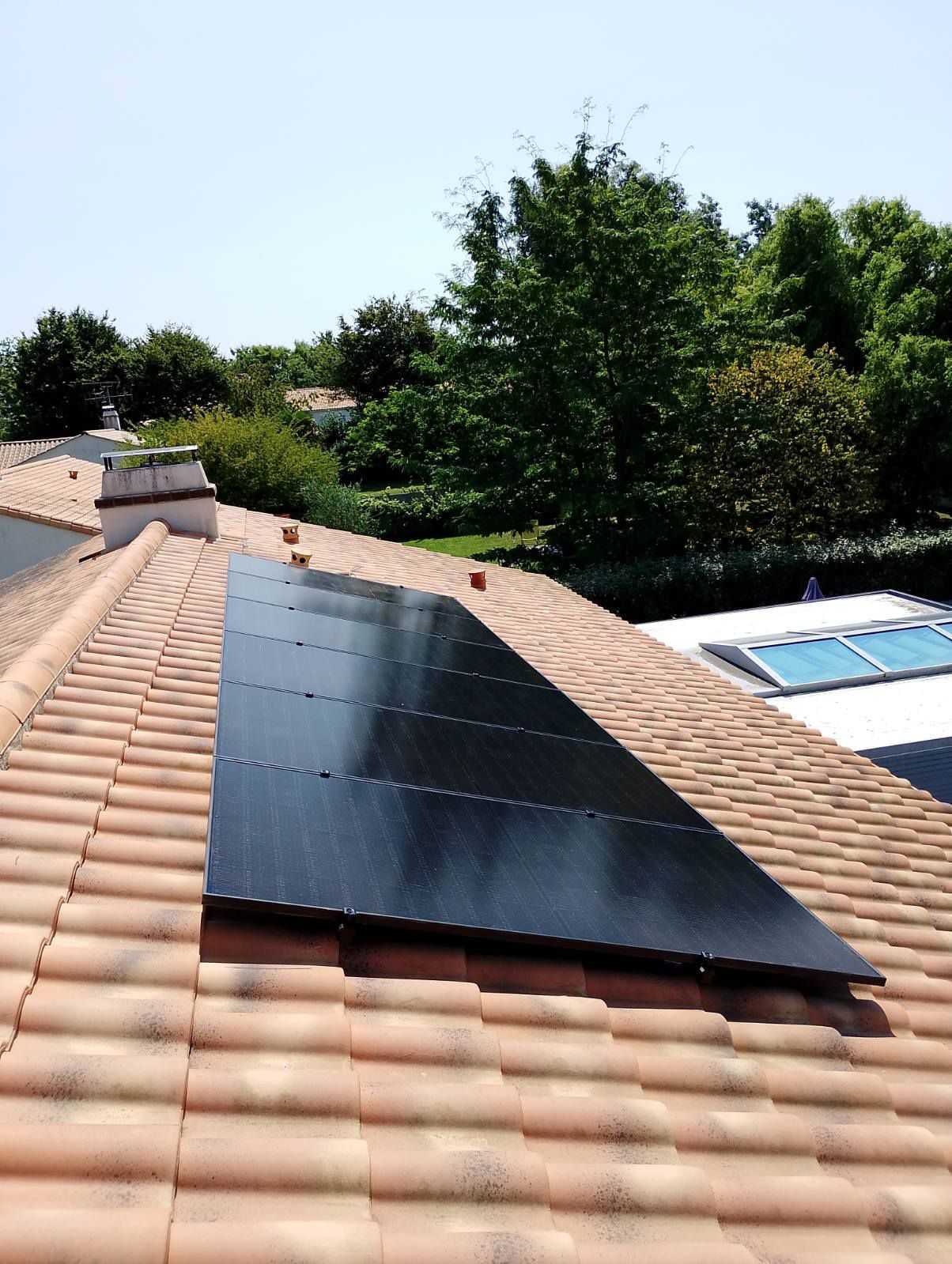 Installation panneaux solaires en Loire-Atlantique O2TOIT